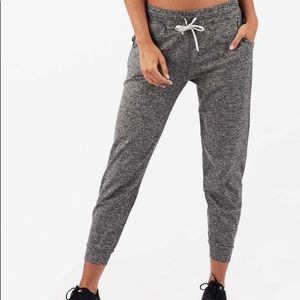 Vuori Joggers